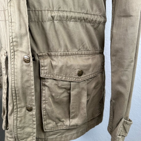 Women's Army Green Utility Jacket - Picture 3 of 14